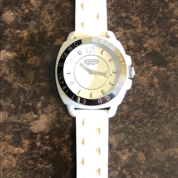 Coach Watch - Picture 2 of 8